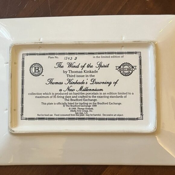 Share THOMAS KINKADE THE WIND OF THE SPIRIT PLATE DISH 1999 BRADFORD EXCHANGE - Picture 2 of 3